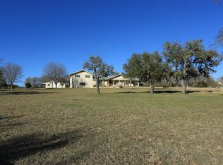 318 Lower Turtle Creek Rd, Kerrville, TX 78028
