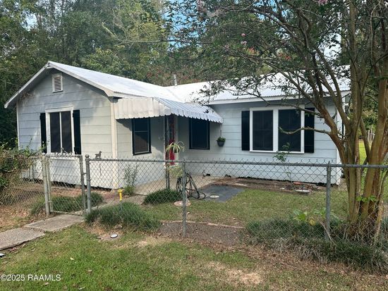 113 Kavanaugh St, Washington, LA 70589