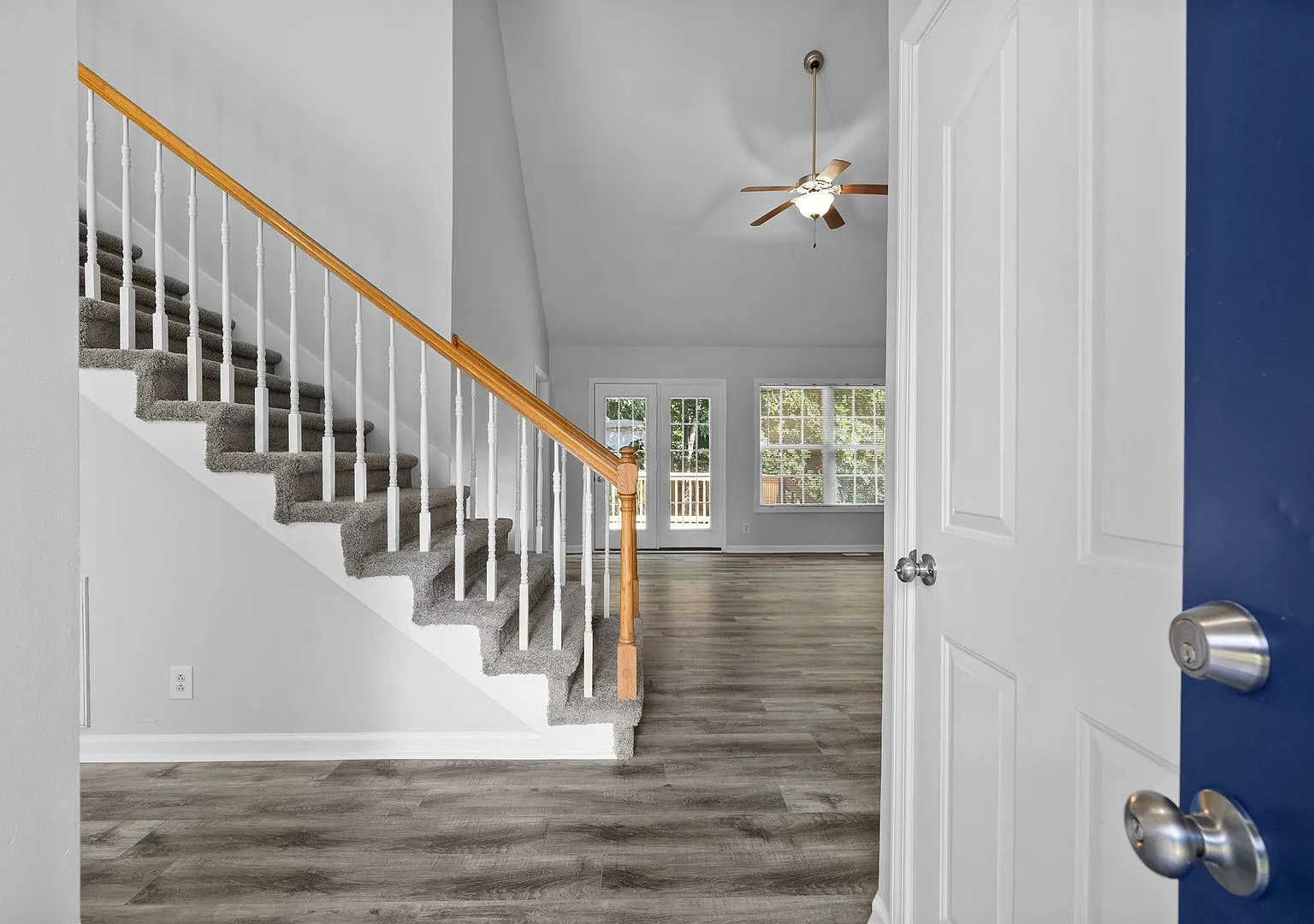 3 Bedroom Pet Friendly Home For Rent Near St. B Area! — Photo 3