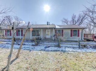 379 Schluersburg Rd, Augusta, MO 63332