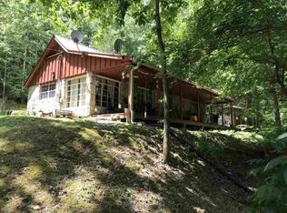 8285 Flat Gap Creek Rd, Olivehill, TN 38475