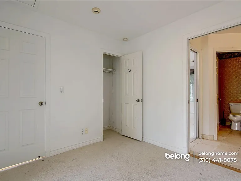 8527 Wonderland Ave — Photo 35