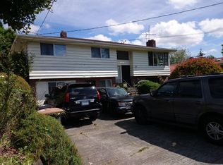 2822 S Frontenac St, Seattle, WA 98108
