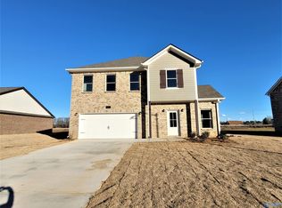 107 Flintlock Way, New Market, AL 35761