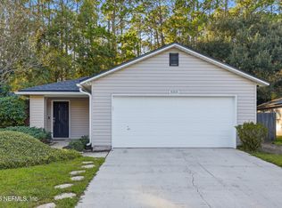 888 Collinswood Dr W, Jacksonville, FL 32225