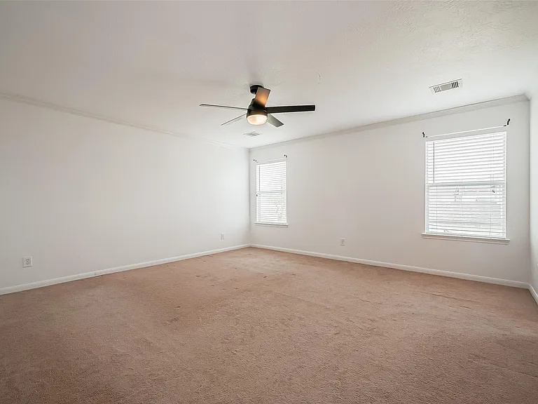 18334 Fair Grange Ln — Photo 11