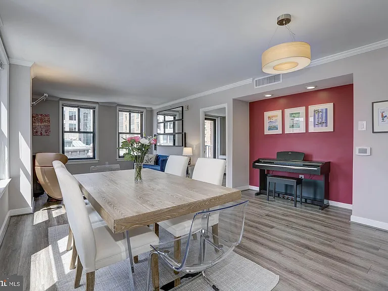 616 E St NW #718 — Photo 11