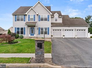 128 S Thistledown Dr, Palmyra, PA 17078