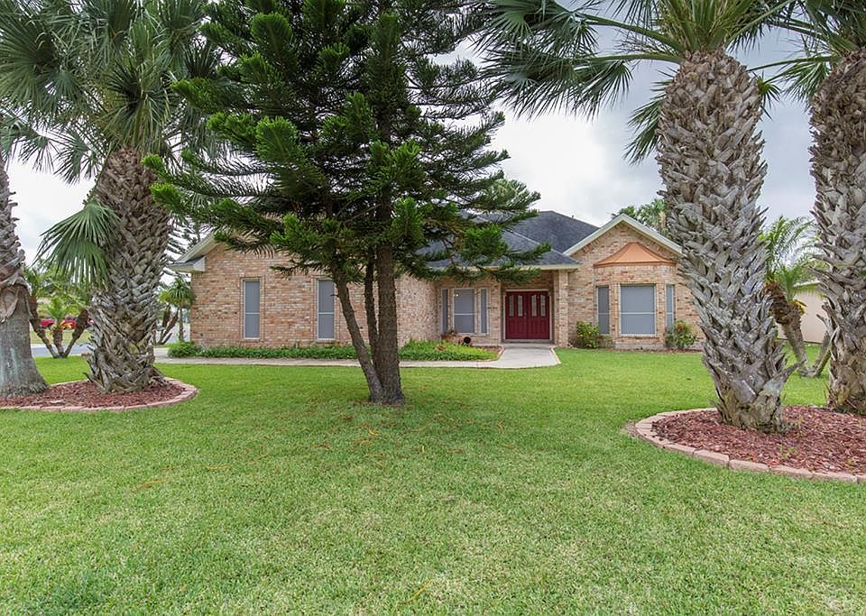 1st image of 13 Cypress Point Dr