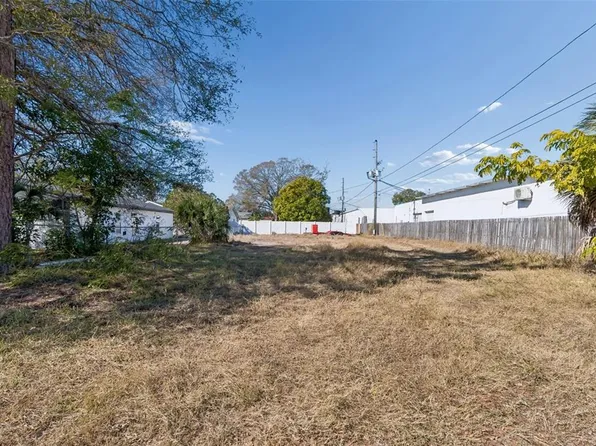 0 42nd St S #51, Saint Petersburg, FL 33711