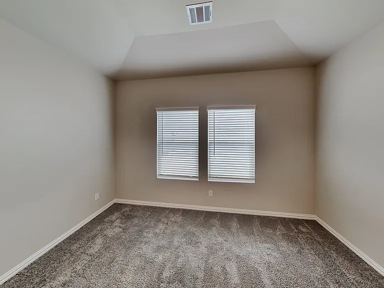 5533 Baker Creek Rd — Photo 6
