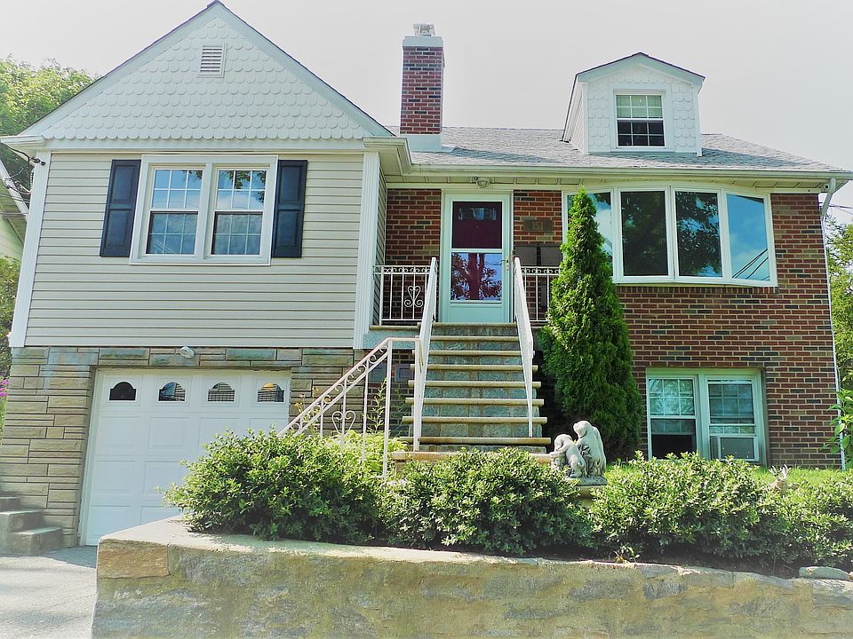 1st image of 151 Catskill Ave #1