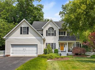 11806 Nevis Dr, Midlothian, VA 23114