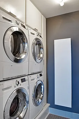 Sold by Corcoran | media 21