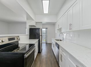 The Shorewood Apartments, Phoenix, AZ 85013