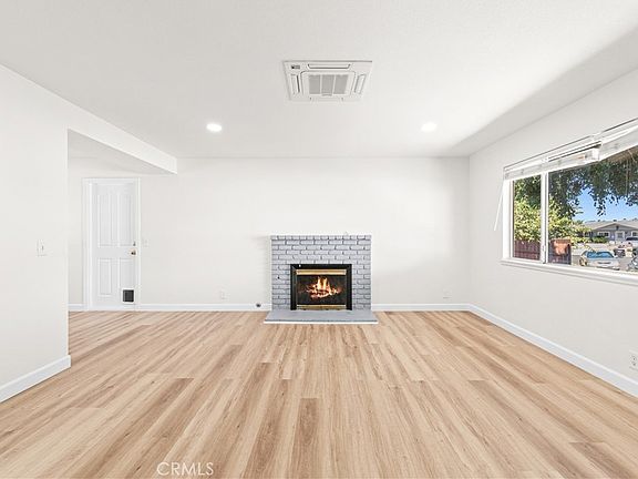 2nd image of 710 Balsam Ln
