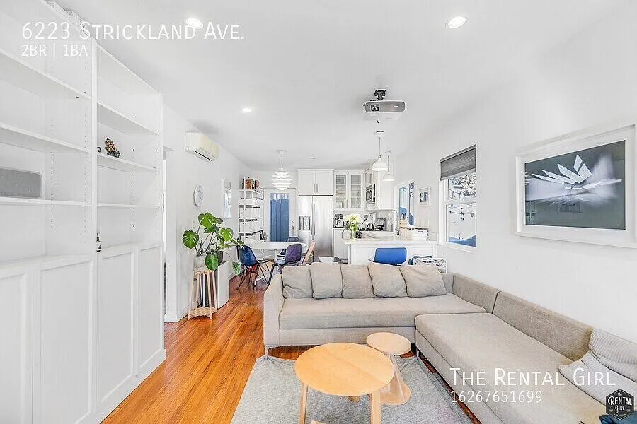 Cozy Hillside Retreat | Detached Office & One-Car Garage | Expansive Outdoor Space | Ductless AC ... — Photo 3