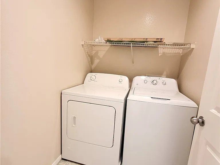 5652 Bonds Flat St — Photo 13