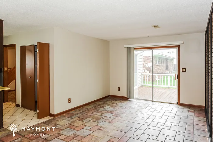 3304 Buttrey Dr NW — Photo 4