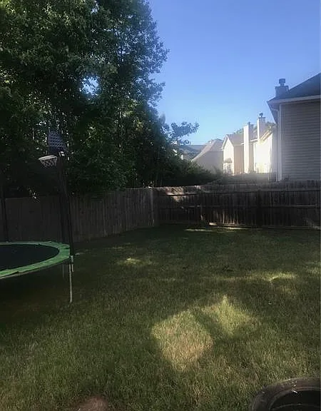 4171 Ash Tree St — Photo 3
