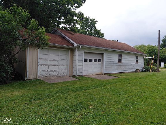2nd image of 42 N Leota St