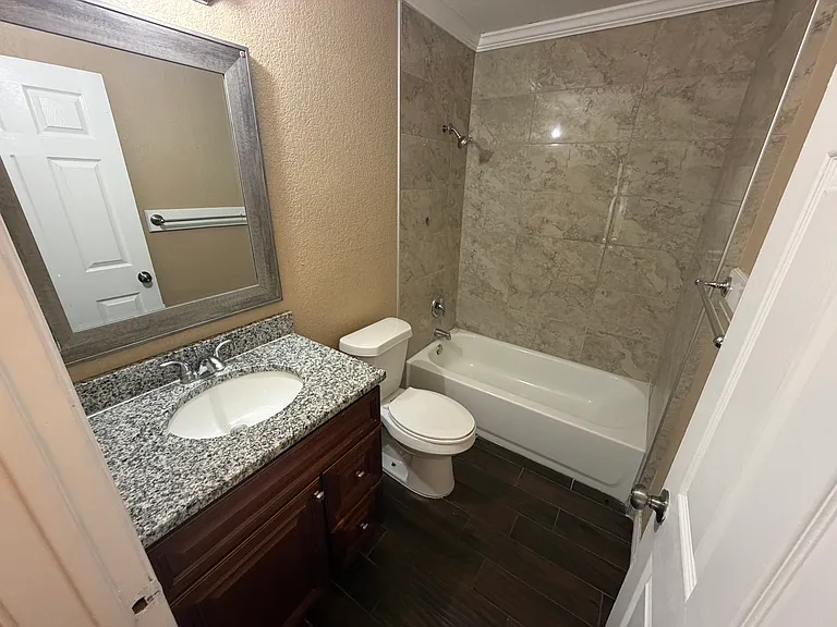 1103 Boling Brook St — Photo 4