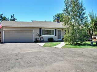 10512 Rodden Rd, Oakdale, CA 95361