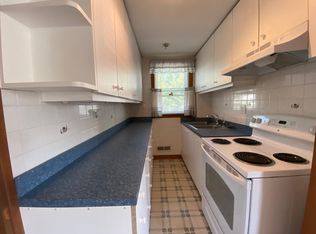 83 Belmont St #1, Pawtucket, RI 02860