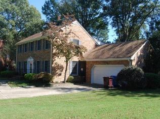 2817 Greenview Rd, Chesapeake, VA 23321