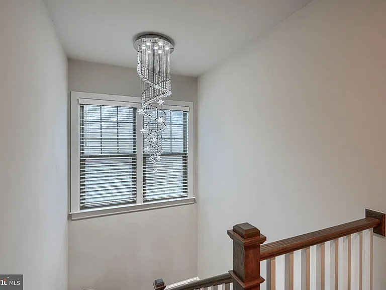 7142 Starmount Way — Photo 39