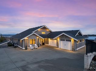 754 Nelson Rd, Campbell River, BC V9H0A1