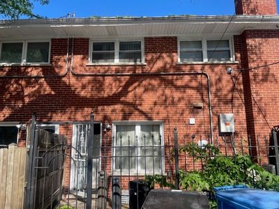 1713 W Thome Ave, Chicago, IL, 60660