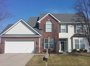 5808 Tanager Ln, Carmel, IN 46033