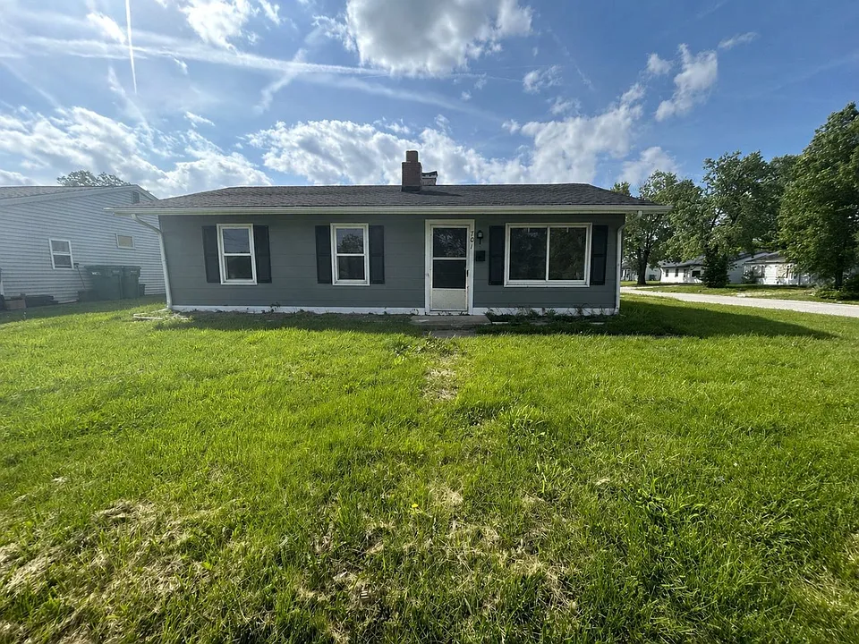 701 Saint Paul Dr