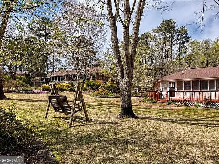 425 Plantation Rd SW — Photo 40