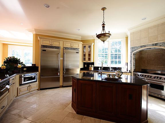 Kitchen by Botero Homes