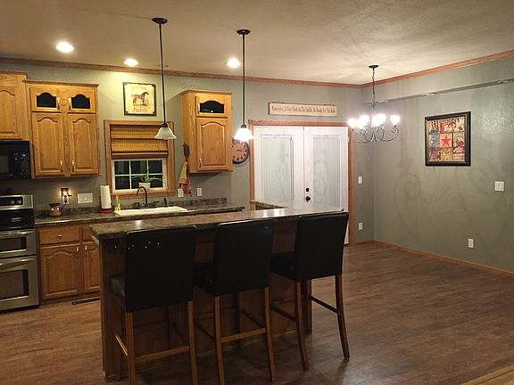 4th image of 10705 Appaloosa St