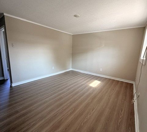 2nd image of 1630 Texas Ave #B