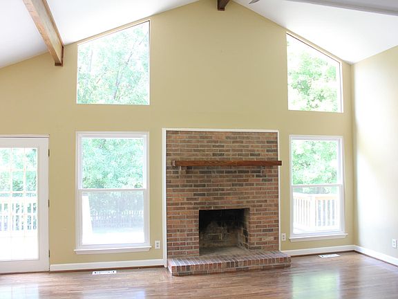 3rd image of 210 Winding Creek Cir NW #35
