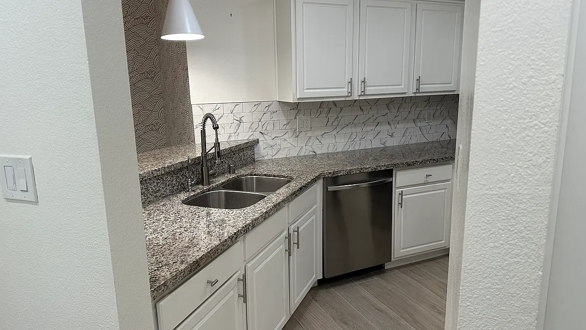 Building Photo - 7545 Charmant Dr #1207