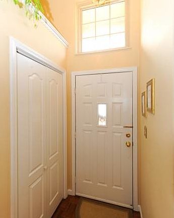 3rd image of 2004 Cochran Pl