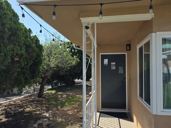 456 E Indian Rock Rd, Vista, CA 92084