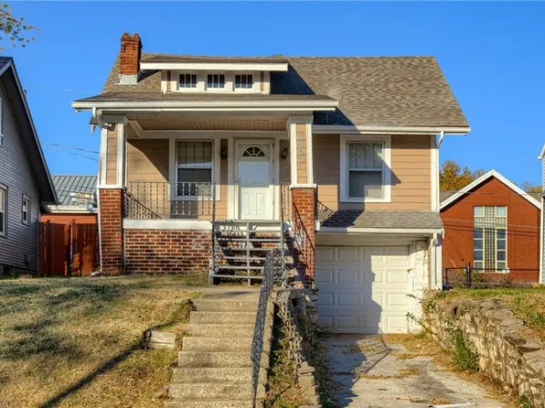 2850 Mersington Ave, Kansas City, MO 64128