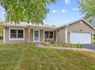 1370 N Lyle Ave, Elgin, IL 60123