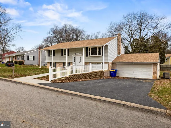 31 Crosswind Dr, Shrewsbury, PA 17361