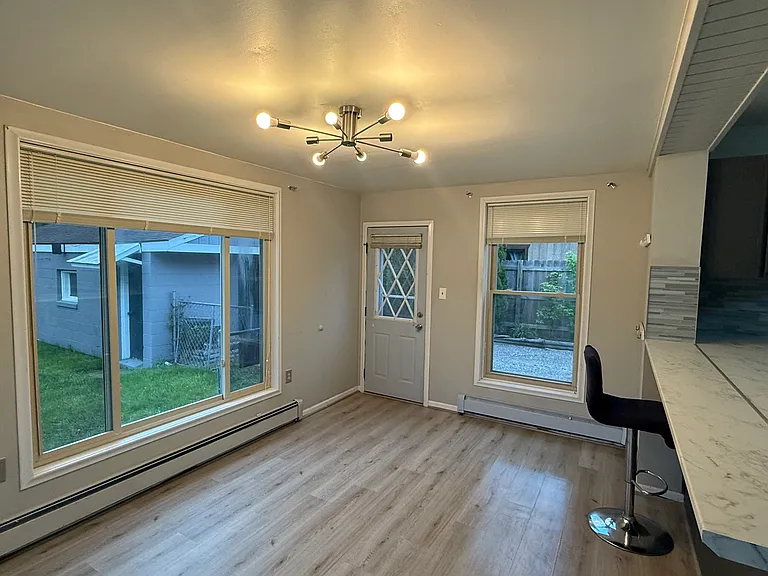 835 E Long Lake Rd — Photo 15
