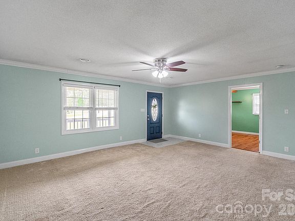 5th image of 1317 Potter Rd