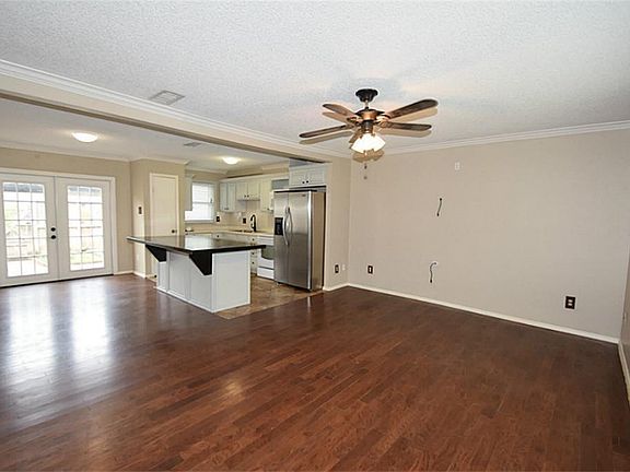 3rd image of 9323 Westwood Village Dr #6