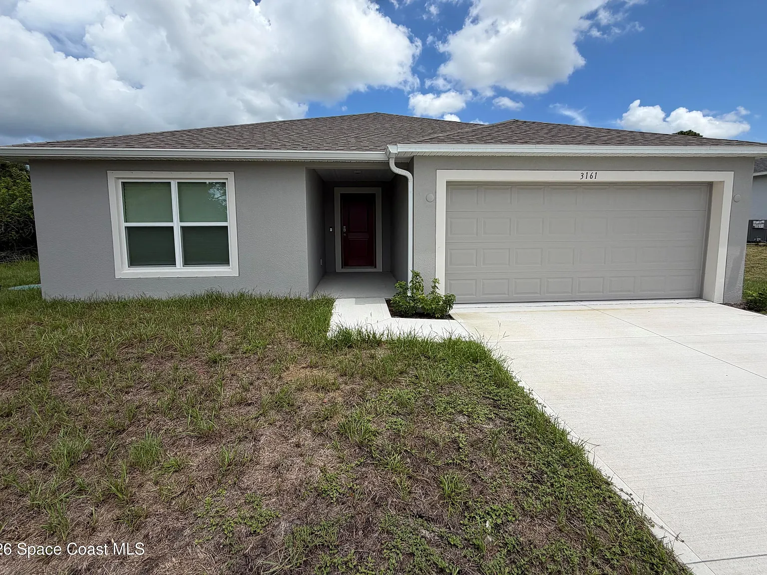 4 bed, 2.0 bath, 1874 sqft, $2,150 — Photo 1