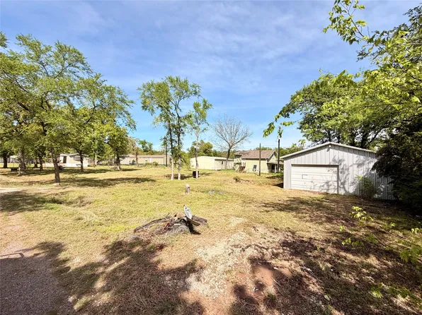 10 George A Green Dr, Gordonville, TX 76245